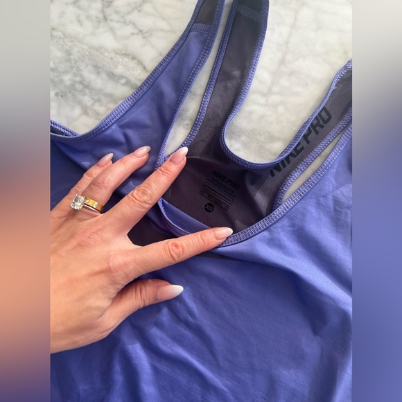 Set of 2 Nike Tank Tops! - Picture 3 of 3